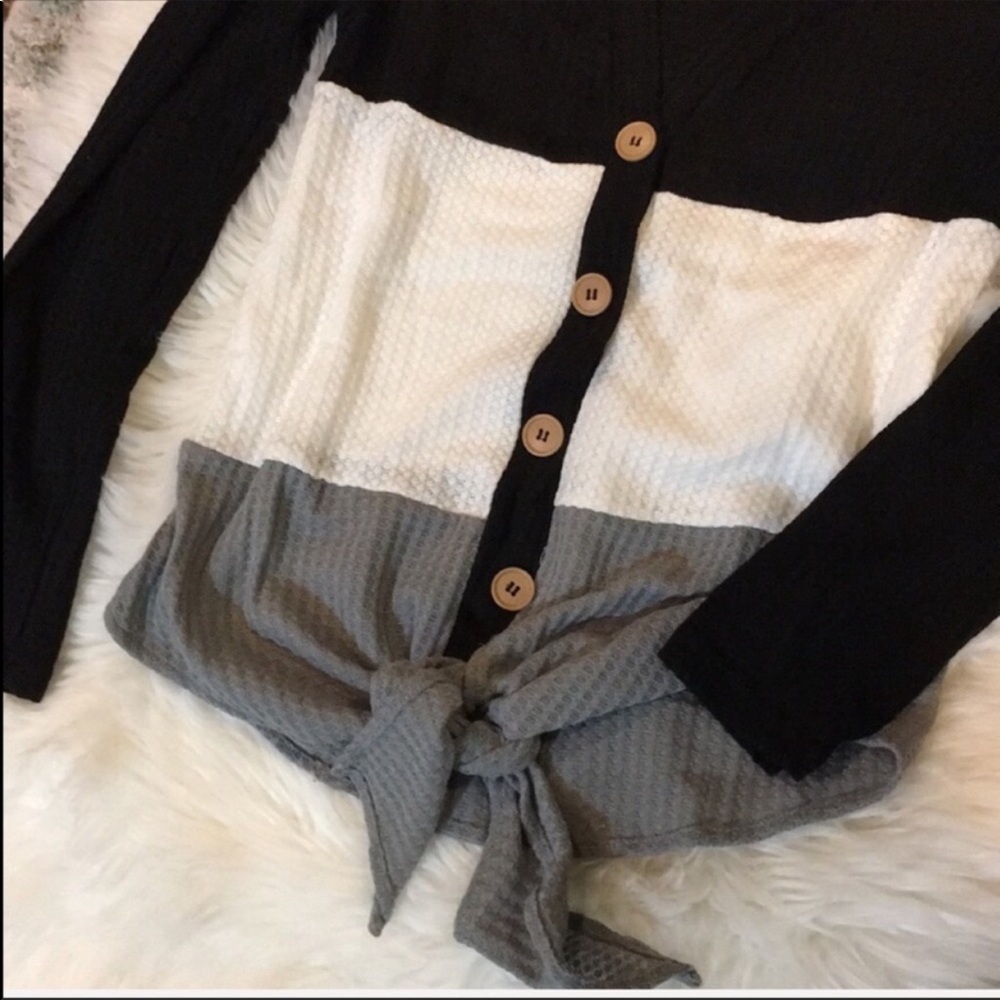 Kendall’s Striped Waffle Knit Top - Picture 3 of 4